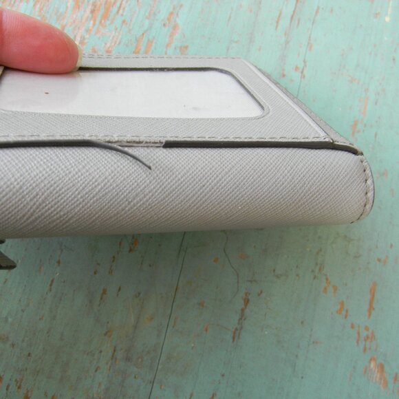 Kate Spade New York GRAY SAFFIANO LEATHER SMALL BIFOLD ZIP WALLET - Picture 6 of 9